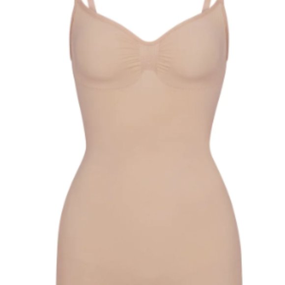 (1201) SEAMLESS SCULTP MID THIGH BODYSUIT - MICA - Picture 1 of 2